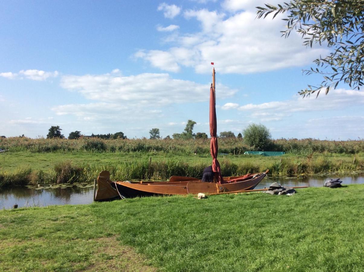 Het Waterhoentje Sint Jansklooster Esterno foto